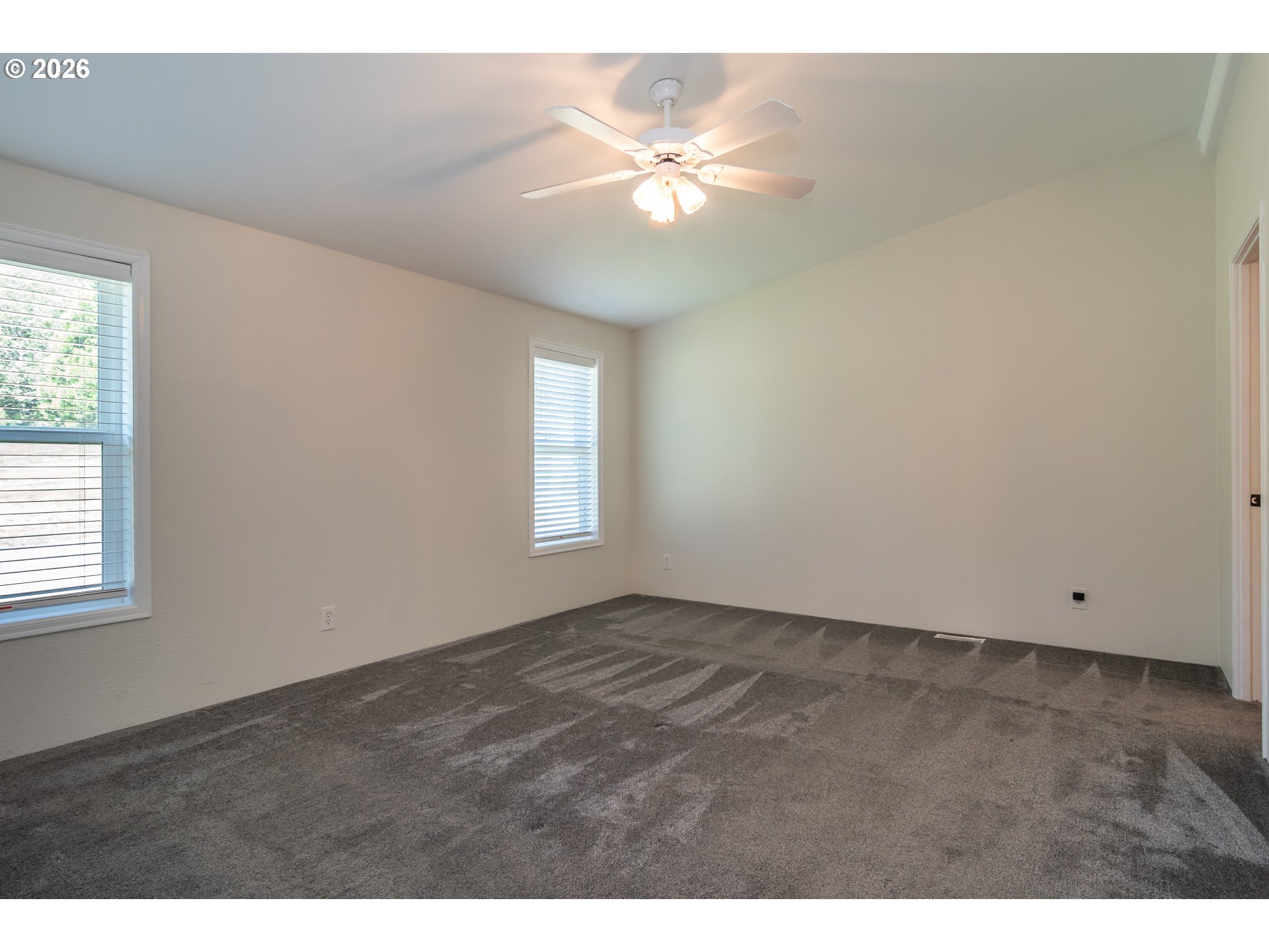 600 Becker Road Roseburg, OR 97471 - Photo 17 of 48
