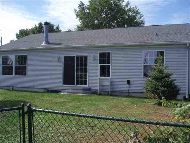 7317 Bealane Road Algonac, MI 48001 - Photo 3 of 30 31085172-2.JPG