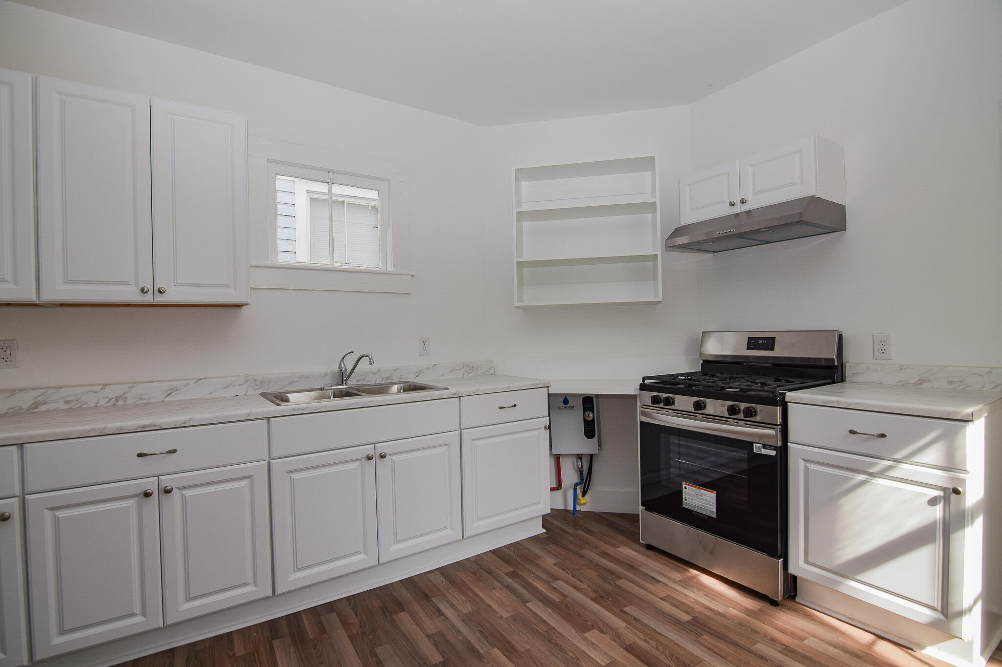 74 Smith Street, Unit B Charleston, SC 29401 - Photo 3 of 7 74 Smith Street B-09