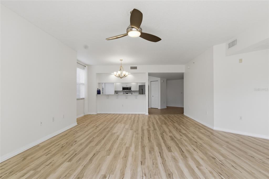 960 Starkey Road, Unit 3106 Largo, FL 33771 - Photo 9 of 39