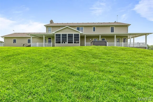 $1,474,900 | 1306 State Rte J, Fayette, MO 65248