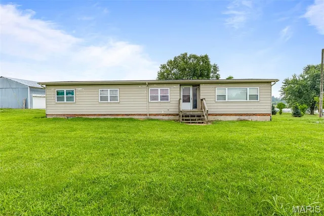 $1,474,900 | 1306 State Rte J, Fayette, MO 65248