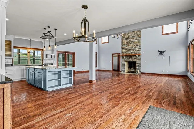 $1,474,900 | 1306 State Rte J, Fayette, MO 65248