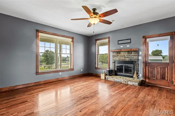 $1,474,900 | 1306 State Rte J, Fayette, MO 65248