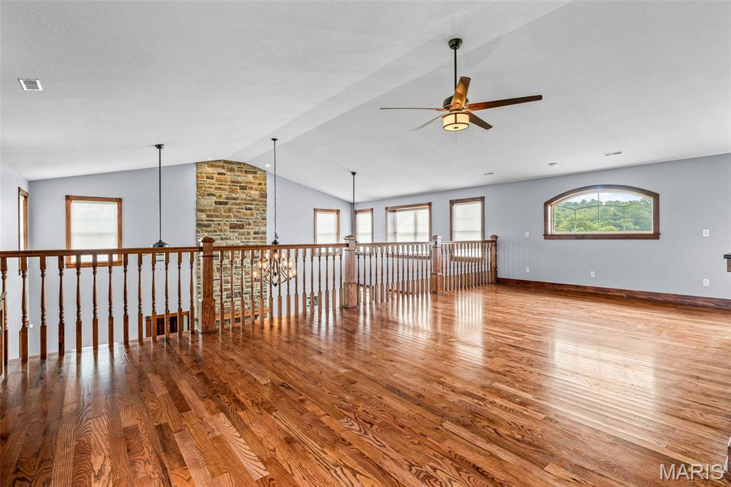 1306 State Rte J Fayette, MO 65248 - Photo 10 of 82