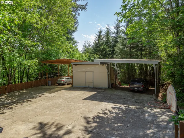 a view of a car garage area