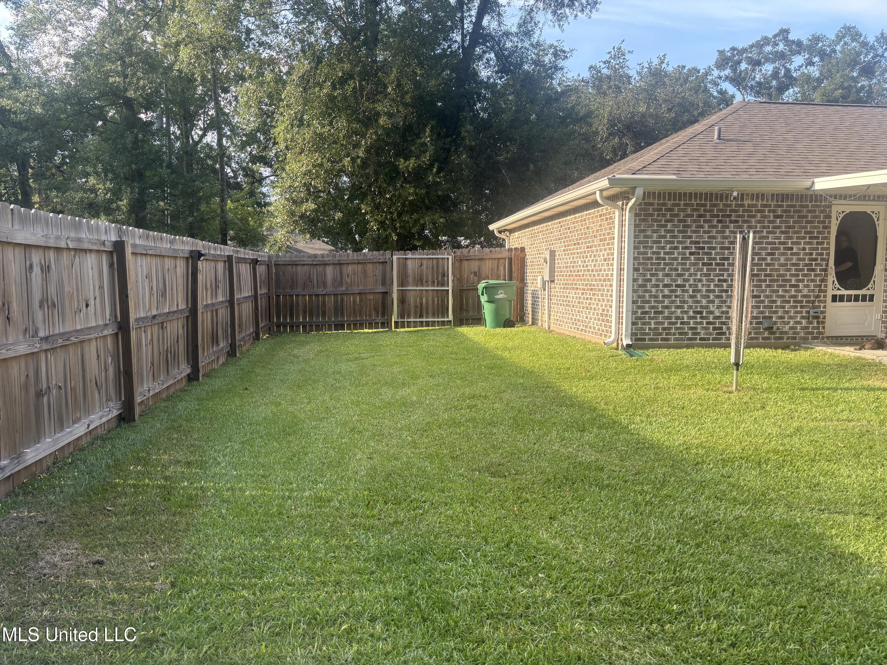 820 Mitchell Street Picayune, MS 39466 - Photo 6 of 25 IMG_7059