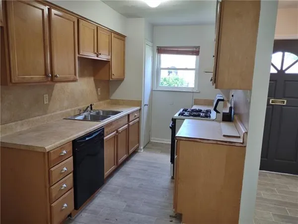 $1,500 | 3521 Kent Drive, New Orleans, LA 70131