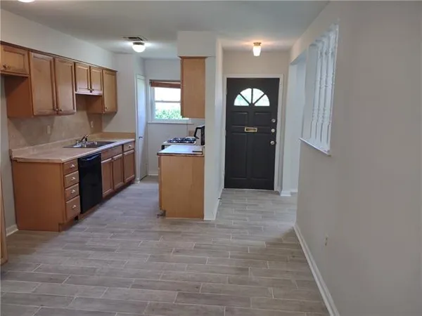 $1,500 | 3521 Kent Drive, New Orleans, LA 70131