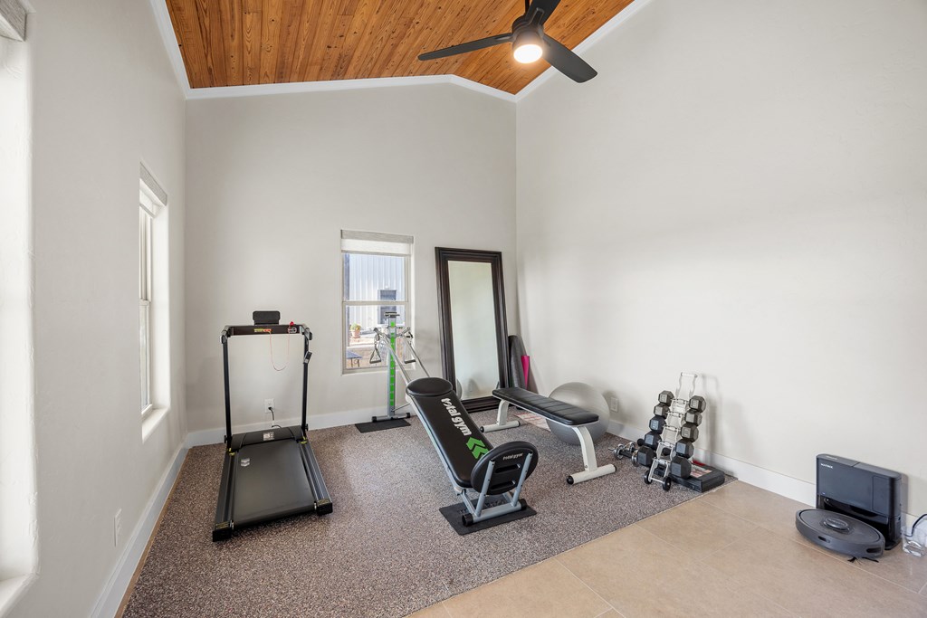 2377 Aviation Loop Fredericksburg, TX 78624 - Photo 26 of 76