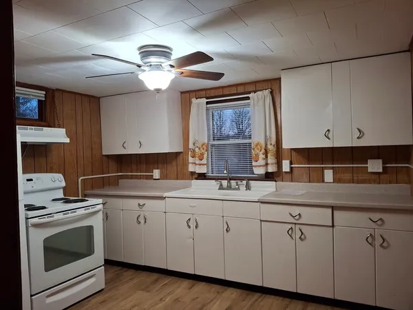 $1,475 | 71-2 Chapel Street, Unit 2, Shirley, MA 01464