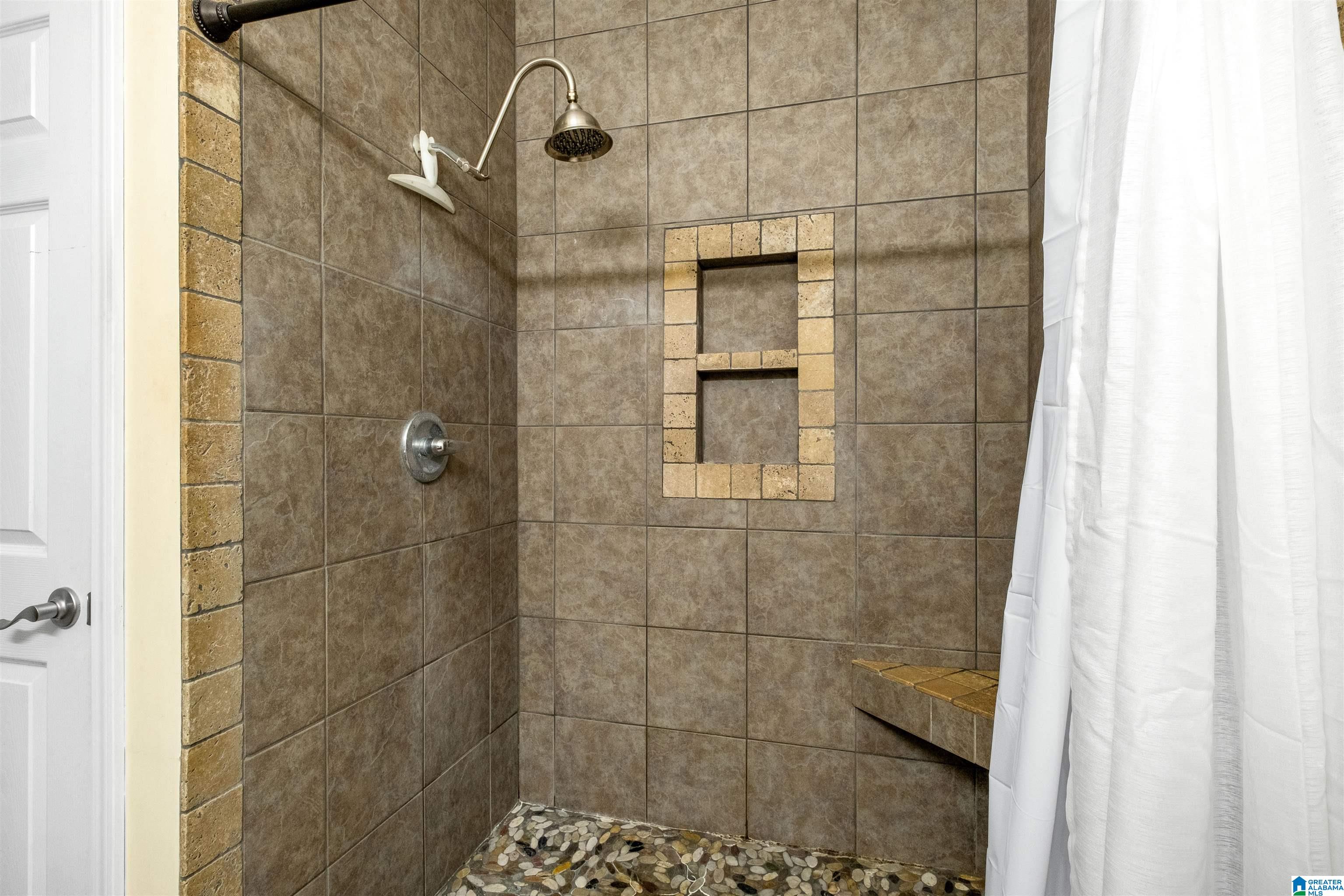 87 Raptor Way Anniston, AL 36207 - Photo 8 of 31