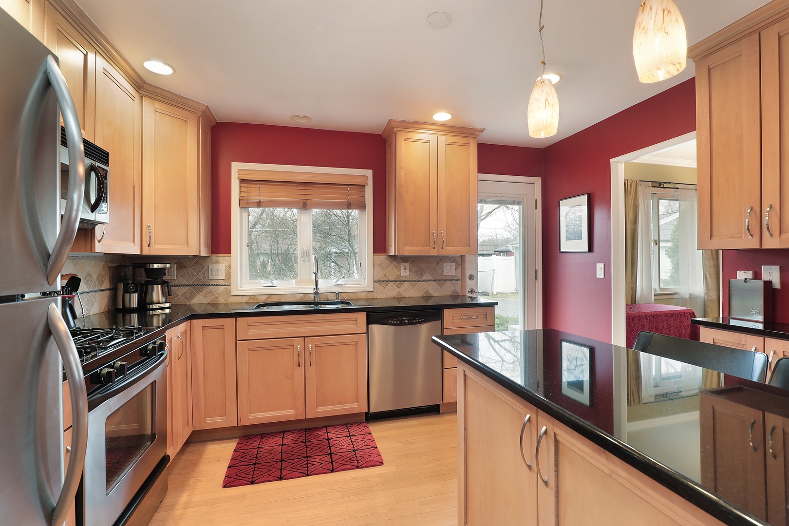 1033 Kenton Road Deerfield, IL 60015 - Photo 6 of 21