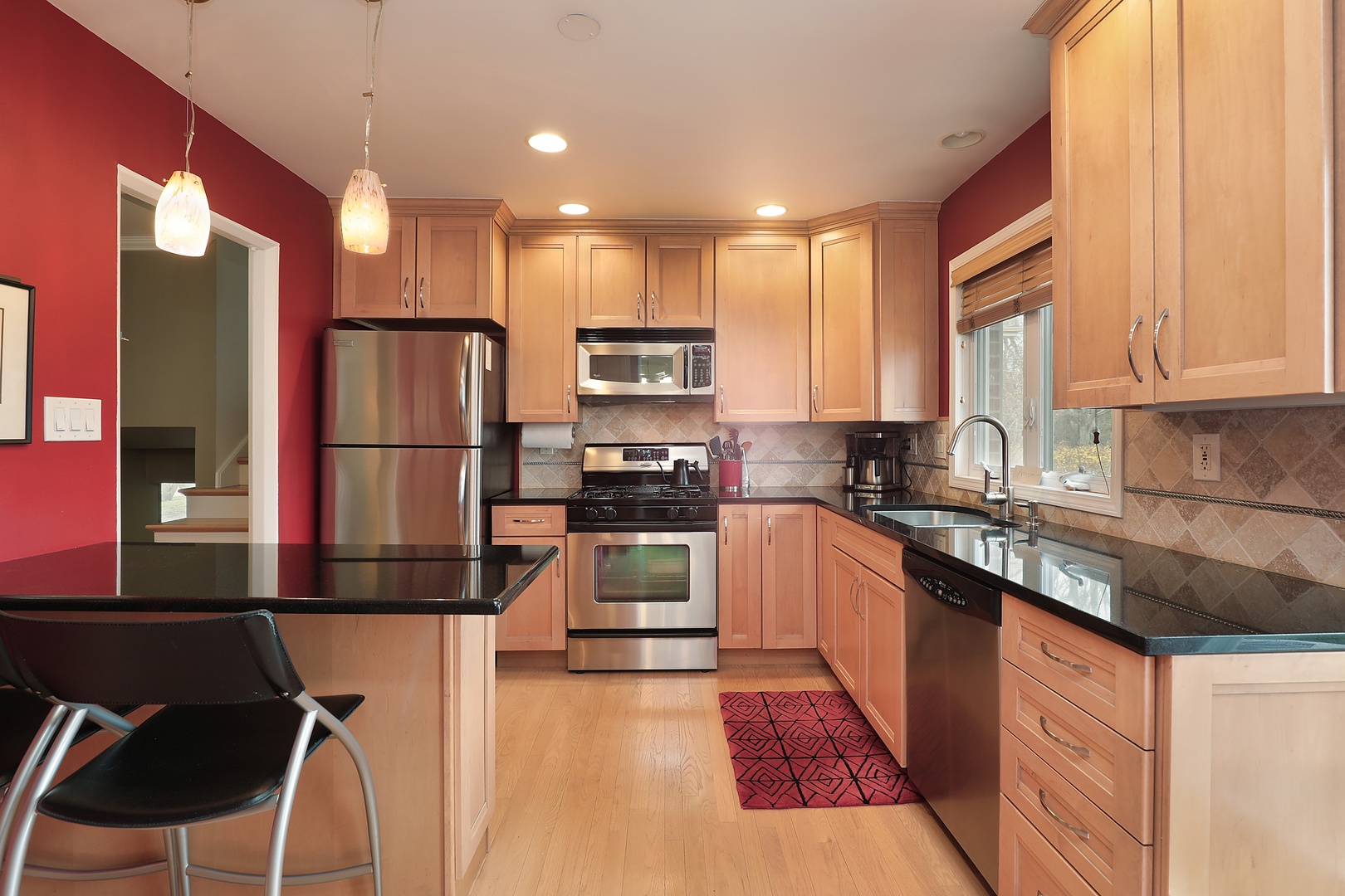 1033 Kenton Road Deerfield, IL 60015 - Photo 7 of 21