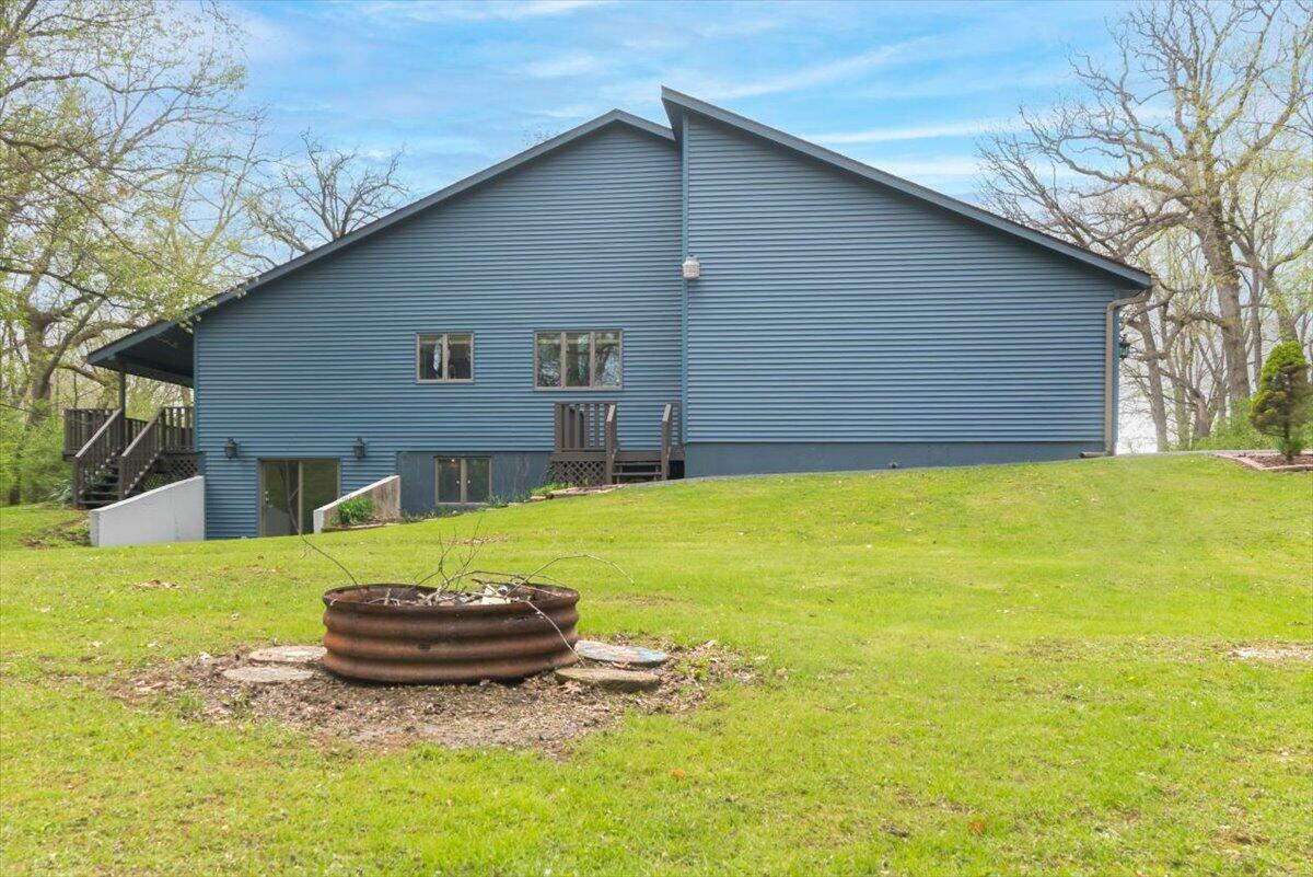 9131 Colfax Street Crown Point, IN 46307 - Photo 23 of 25 1200x801