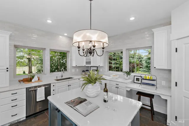 $9,100,000 | 5446 N Highway, Eagle, ID 83616