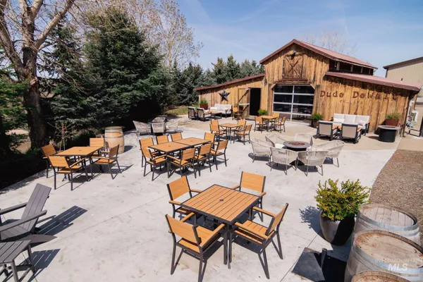 $9,100,000 | 5446 N Highway, Eagle, ID 83616