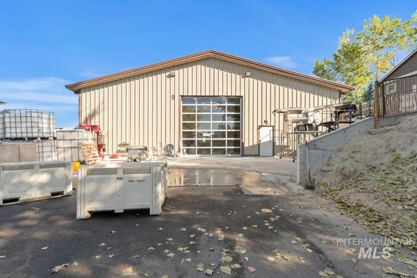 $9,100,000 | 5446 N Highway, Eagle, ID 83616