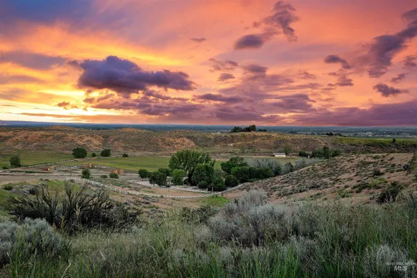 $9,100,000 | 5446 N Highway, Eagle, ID 83616