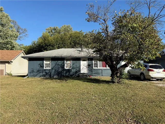 $170,000 | 13425 Belmead Avenue, Grandview, MO 64030