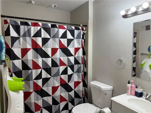 $170,000 | 13425 Belmead Avenue, Grandview, MO 64030