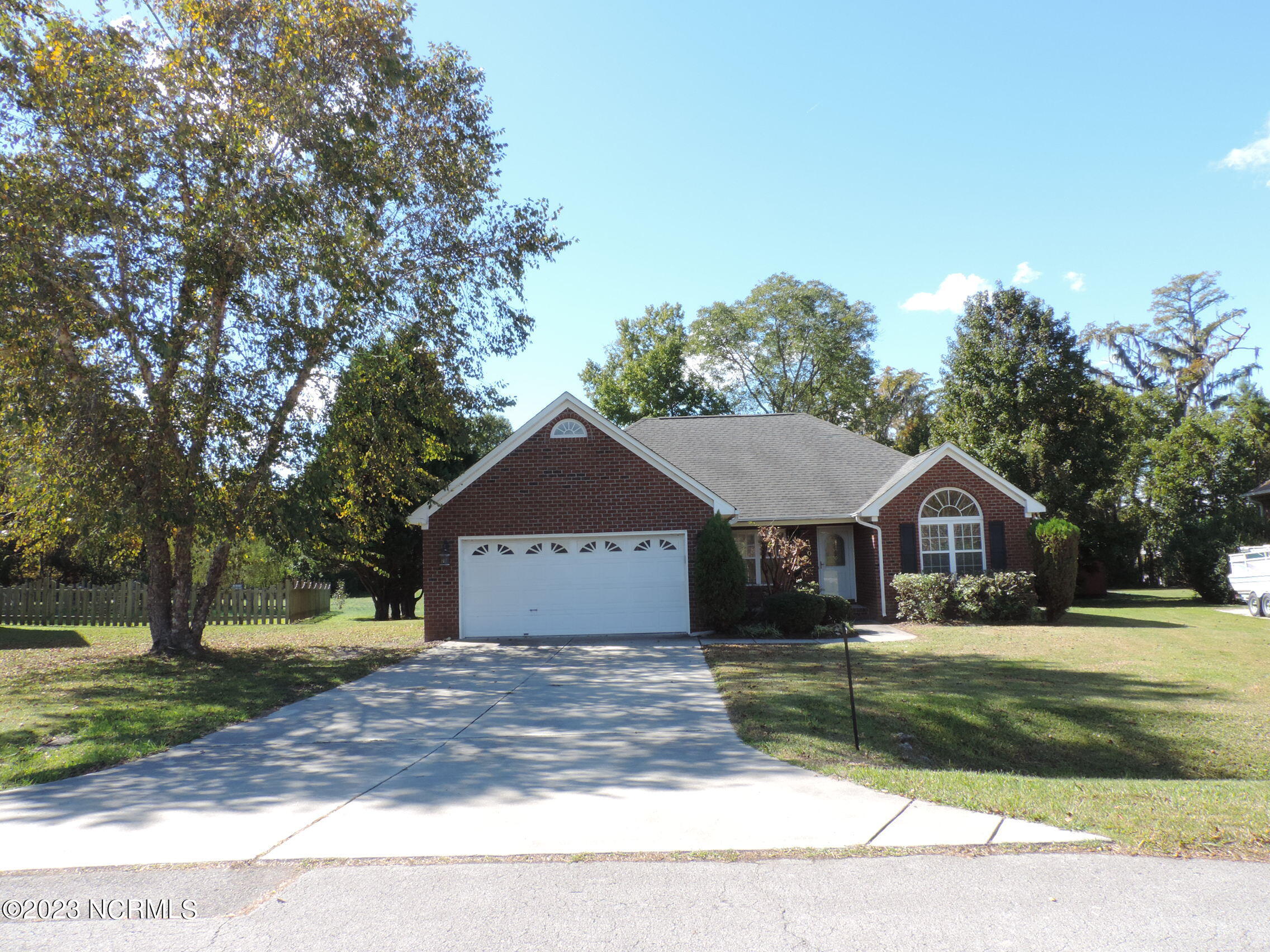 almost 1 acre on Hidden Pond