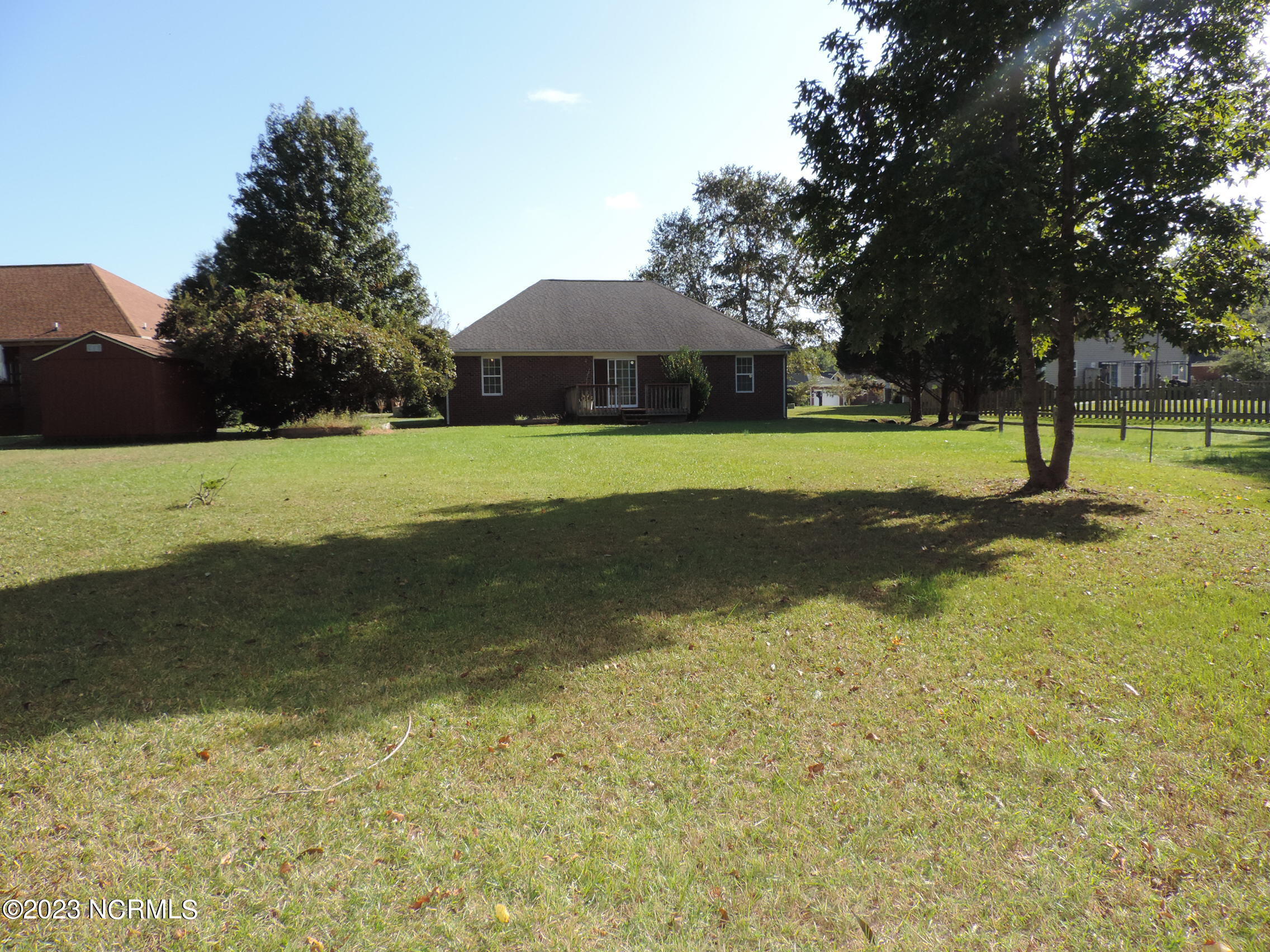 130 Hidden Pond Drive New Bern, NC 28562 - Photo 27 of 29 DSCN0718