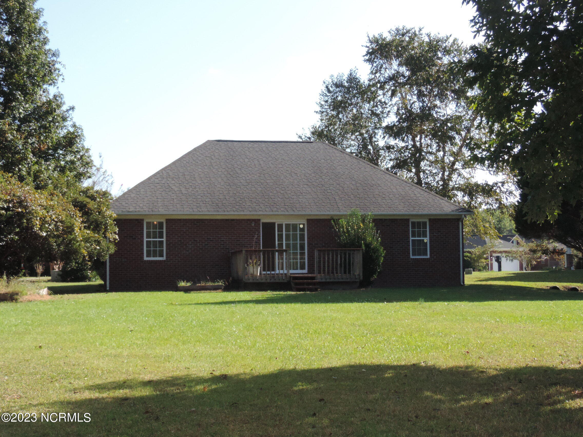 130 Hidden Pond Drive New Bern, NC 28562 - Photo 28 of 29 DSCN0719