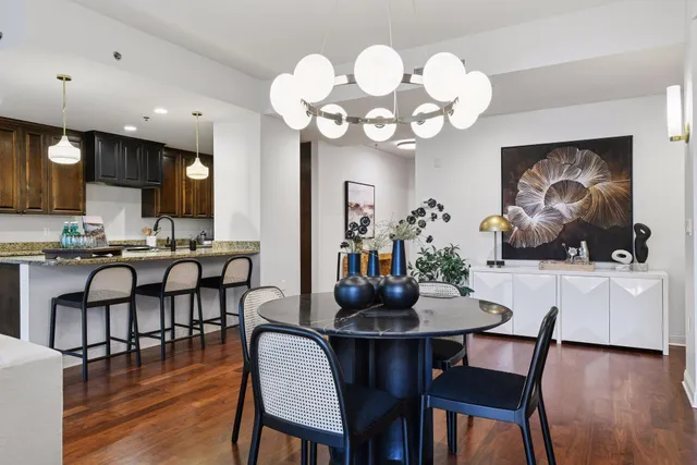 $1,000,000 | 4201 Sunset Drive, Unit N217, Spring Park, MN 55384