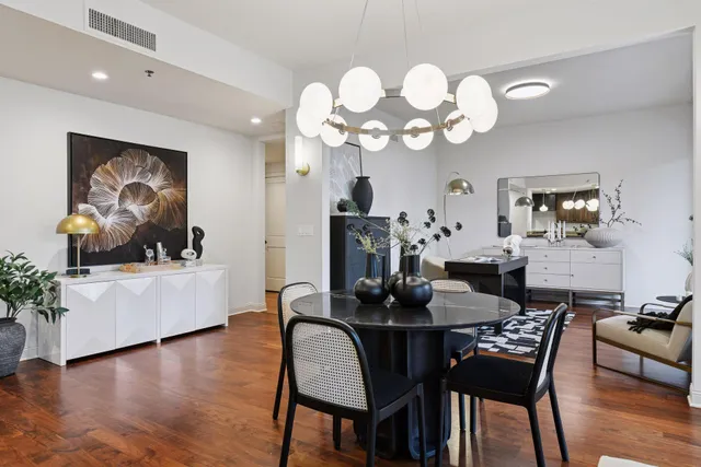 $1,000,000 | 4201 Sunset Drive, Unit N217, Spring Park, MN 55384