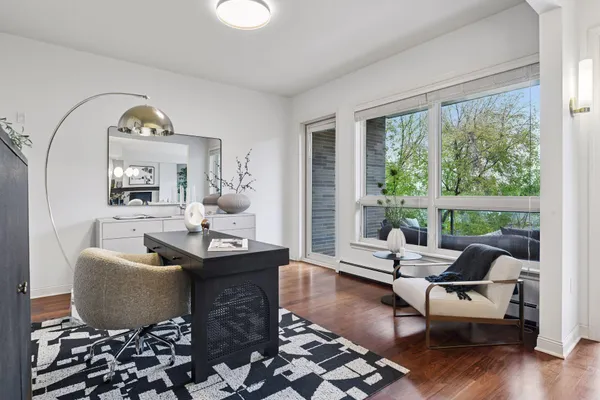 $1,000,000 | 4201 Sunset Drive, Unit N217, Spring Park, MN 55384