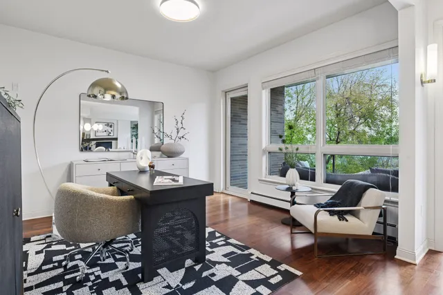 $1,000,000 | 4201 Sunset Drive, Unit N217, Spring Park, MN 55384