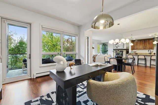 $1,000,000 | 4201 Sunset Drive, Unit N217, Spring Park, MN 55384