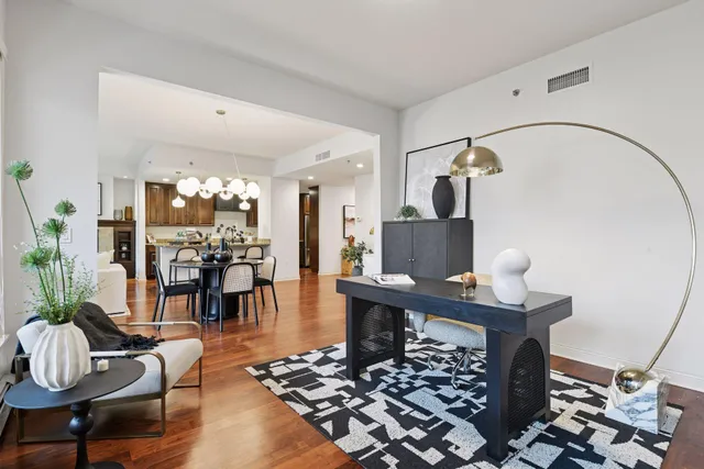 $1,000,000 | 4201 Sunset Drive, Unit N217, Spring Park, MN 55384