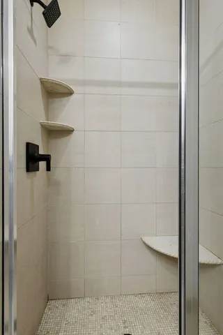 $1,000,000 | 4201 Sunset Drive, Unit N217, Spring Park, MN 55384