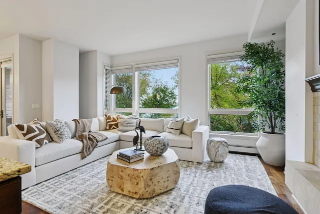 $1,000,000 | 4201 Sunset Drive, Unit N217, Spring Park, MN 55384