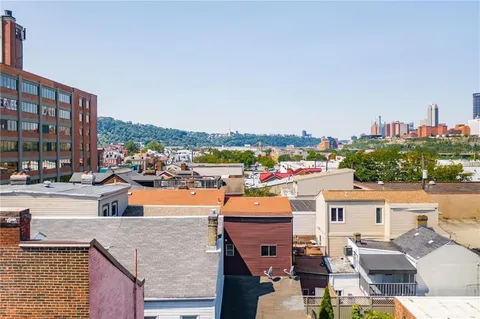 $899,000 | 2134 Merriman Way, Pittsburgh, PA 15203