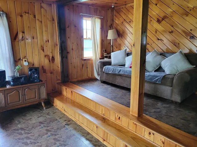 $210,000 | 24 Bragg Bay, Errol, NH 03579