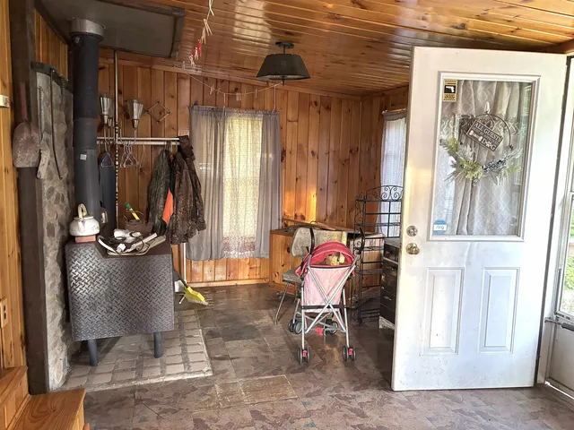 $210,000 | 24 Bragg Bay, Errol, NH 03579