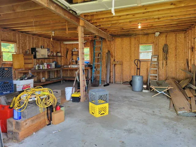 $210,000 | 24 Bragg Bay, Errol, NH 03579