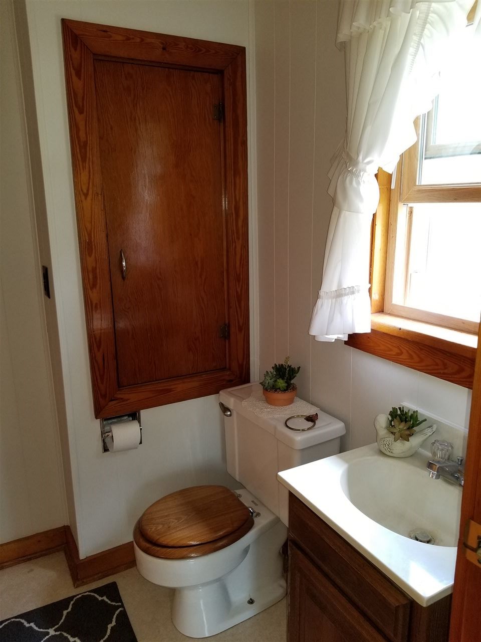2104 Williams Road Bedford, IN 47421 - Photo 17 of 23 Gallery Image 17