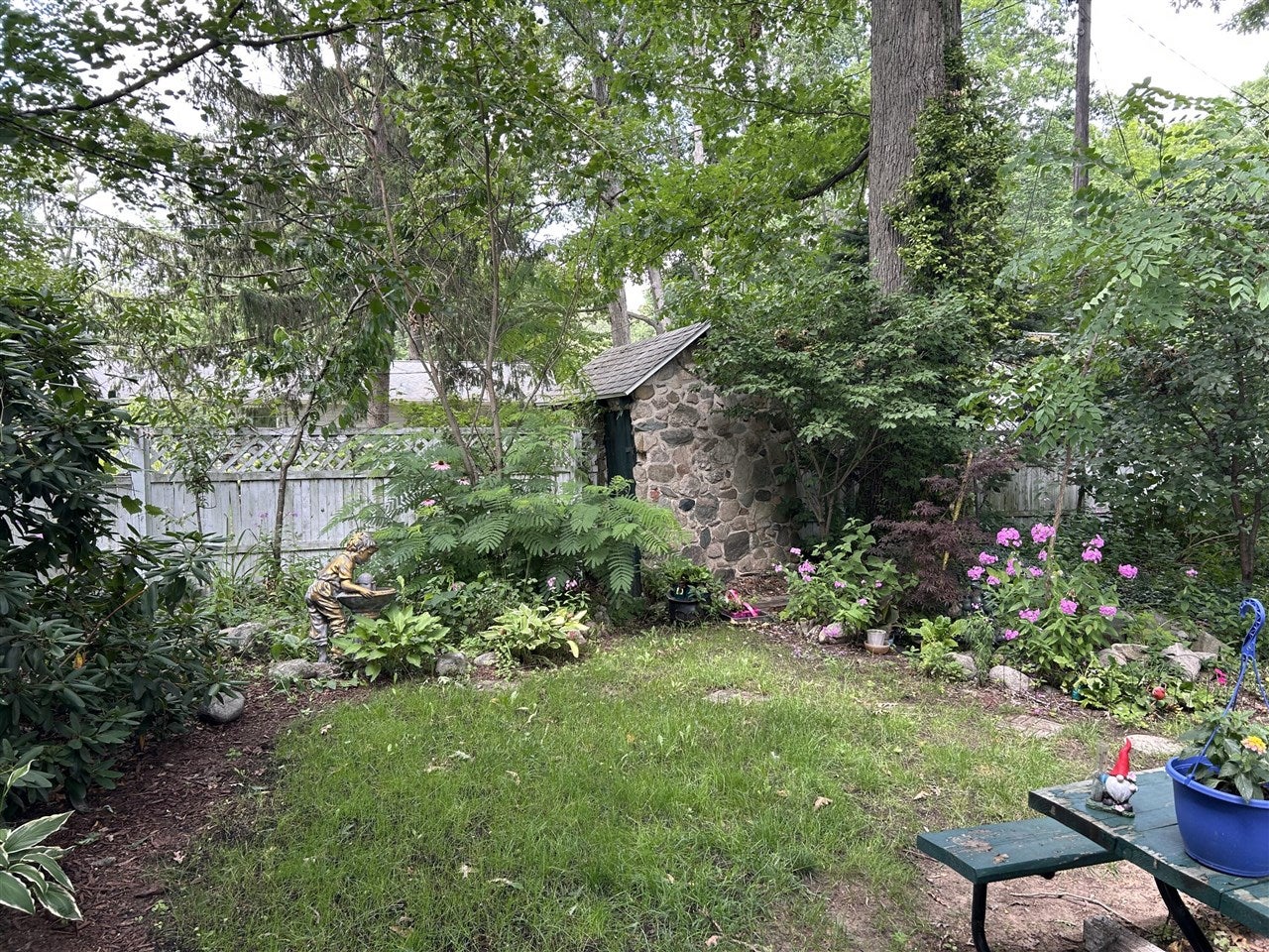 5289 High Tower Lake Road Hesperia, MI 49421 - Photo 8 of 44 Gallery Image 8