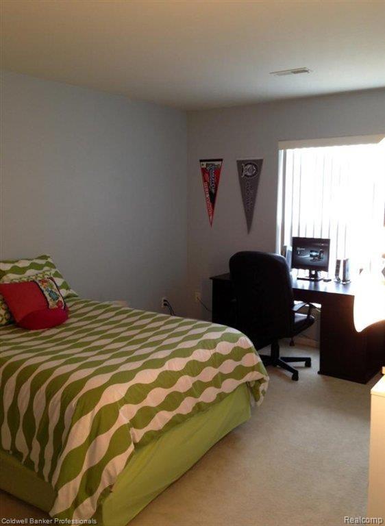 3525 Oakmonte Boulevard, Unit 72 Rochester, MI 48306 - Photo 16 of 22 2nd Bedroom