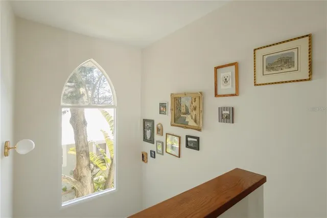 $575,000 | 2337 Ixora Avenue, Sarasota, FL 34234