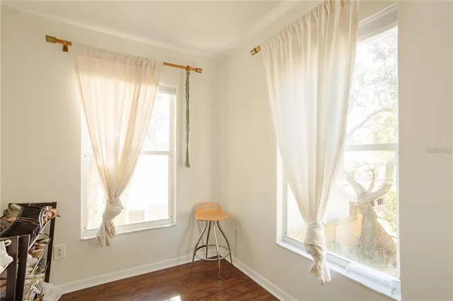 $575,000 | 2337 Ixora Avenue, Sarasota, FL 34234