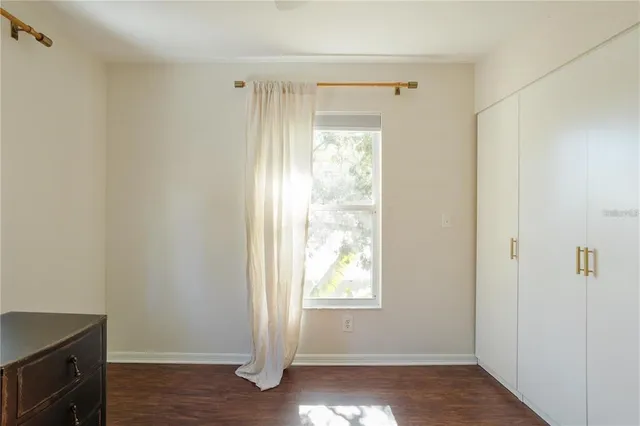 $575,000 | 2337 Ixora Avenue, Sarasota, FL 34234