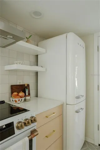 $575,000 | 2337 Ixora Avenue, Sarasota, FL 34234