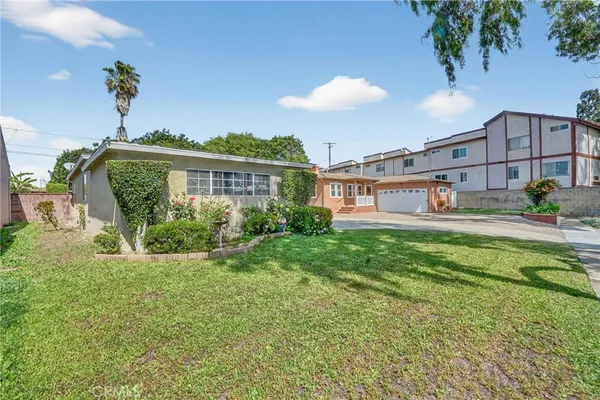 $789,000 | 2517 West Redondo Beach Boulevard, Gardena, CA 90249