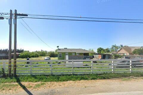 724 Orestimba Road Newman, CA 95360 - Photo 1 of 2 Gallery Image 1