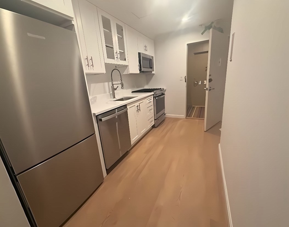 44 Washington Street, Unit 1207 Brookline, MA 02445 - Photo 6 of 19